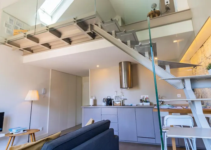 Aposentus - Stylish Downtown Loft